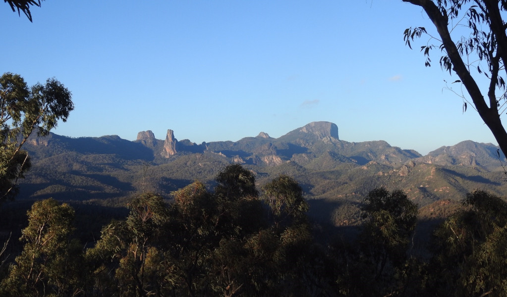 Whitegum lookout walking track view, Warrumbungle National Park. Photo &copy; Matthew Piper