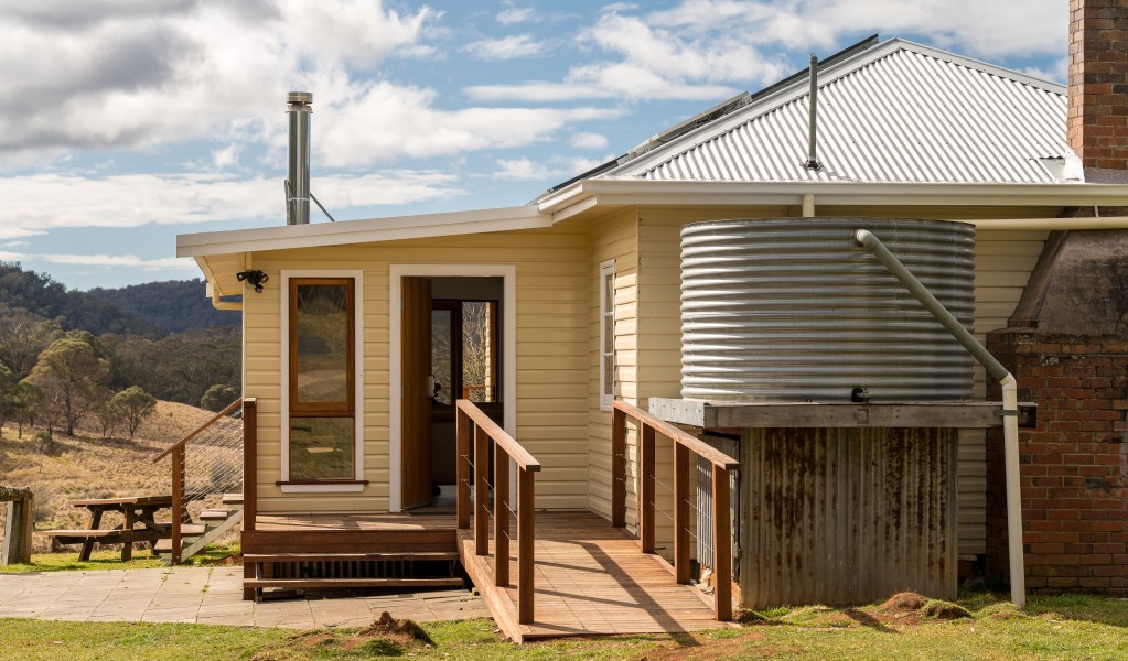 The exterior of Mooraback Cabin with wheelchair-accessible ramp in Werrkimbe National Park. Photo: David Waugh &copy; DPE