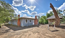 The sun shining on Willandra Men's Quarters, Willandra National Park Photo: Vision House Photography/DPIE