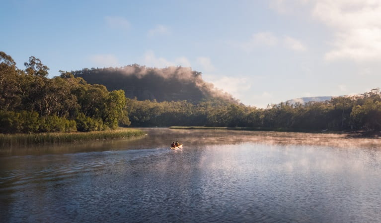People canoeing along Cudgegong river, Dunns Swamp - Ganguddy campground, Wollemi National Park. Photo: Daniel Tran/OEH
