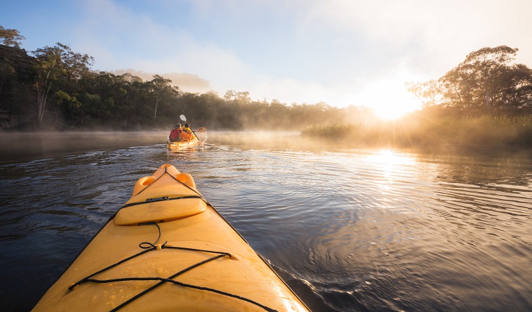 People kayacking along Cudgeong river, Dunns Swamp - Ganguddy campground, Wollemi National Park. Photo: Daniel Tran/OEH