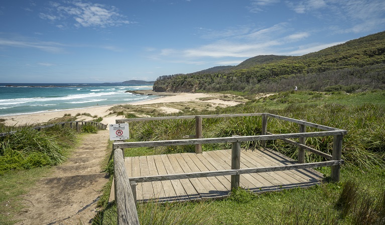 Viewing platform at Pretty Beach, Murramarang National Park. Photo: John Spencer &copy; DPE