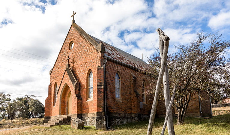 The exterior of Sacred Heart Church in Hill End Historic Site. Photo: Jennifer Leahy &copy; DPE
